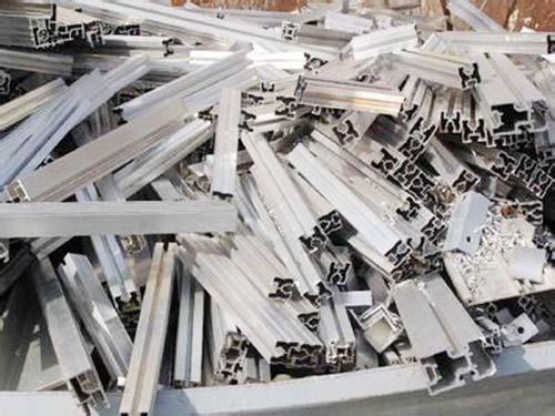 �����U�X���Ճr���������X�Ͻ��������